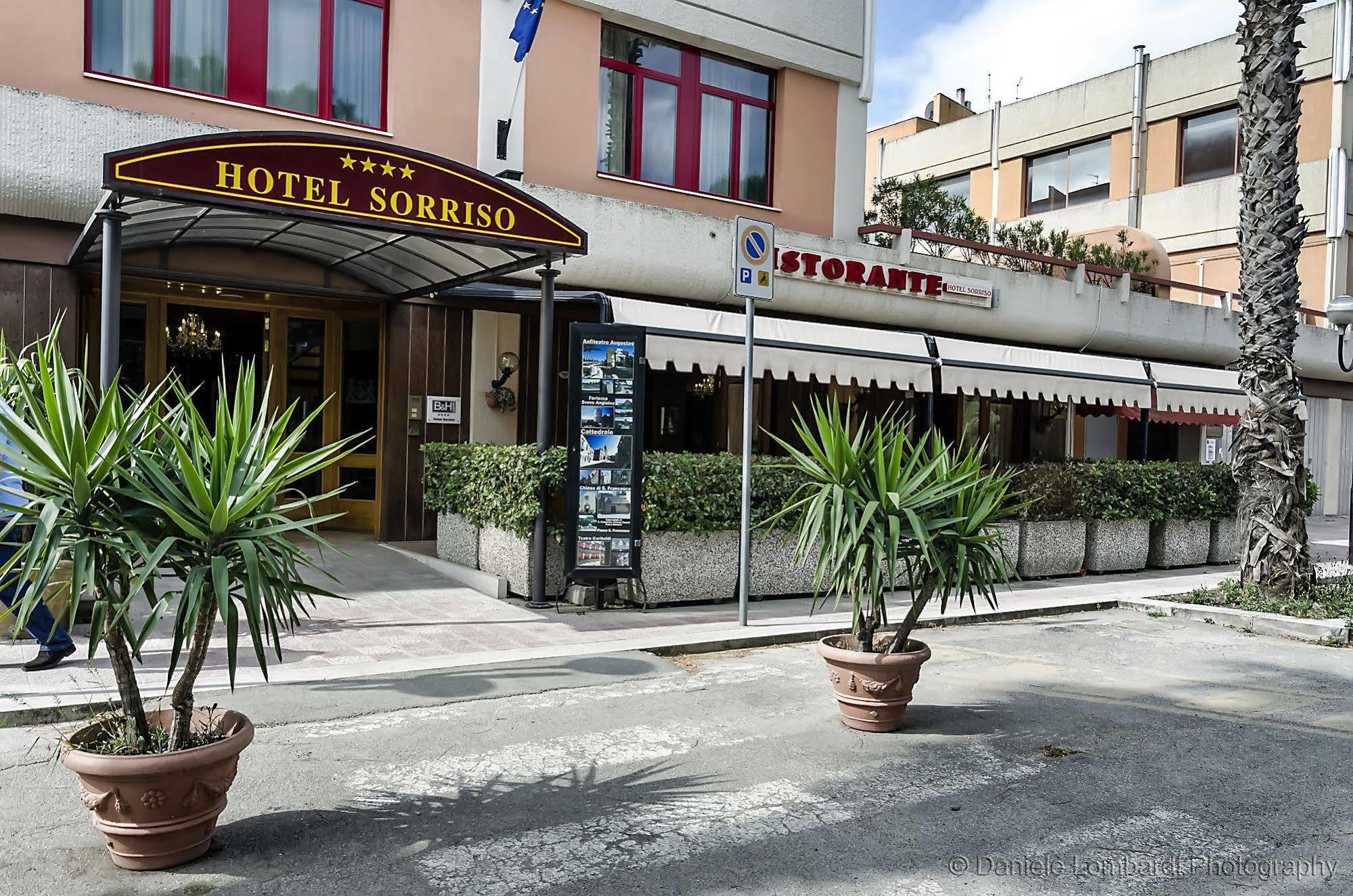 Hotel Sorriso Lucera Eksteriør billede