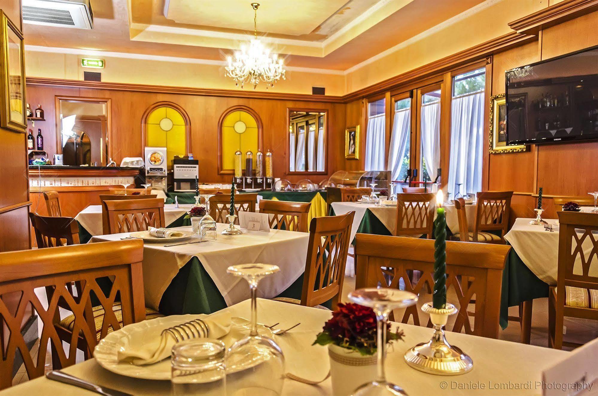Hotel Sorriso Lucera Eksteriør billede